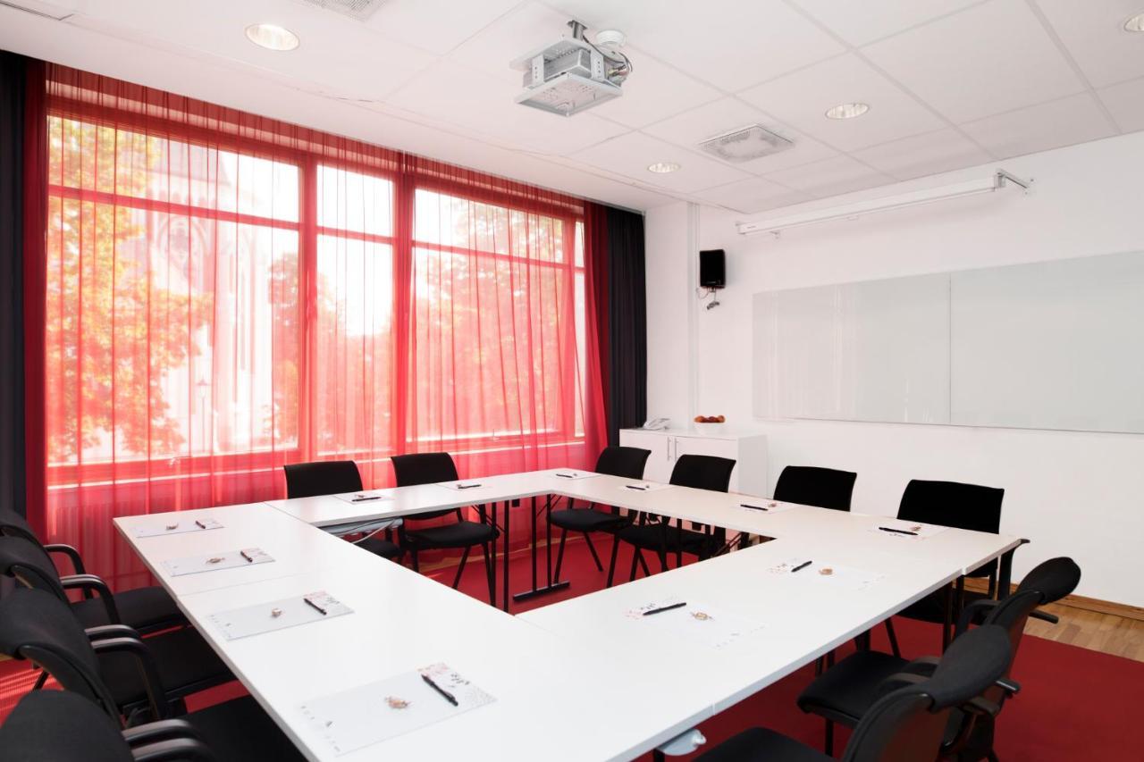 Profilhotels Savoy Jönköping Εξωτερικό φωτογραφία